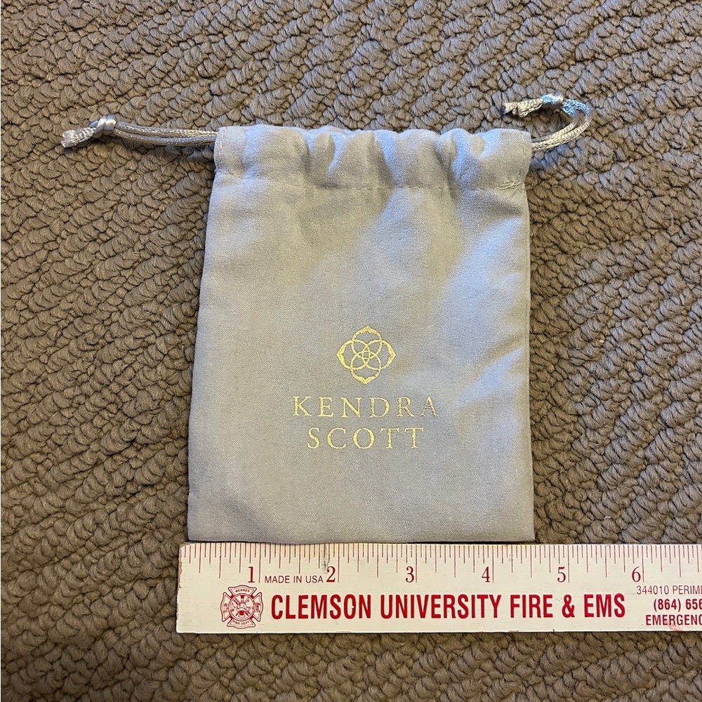 Kendra Scott Light Gray Velvet Drawstring Jewelry Pouch